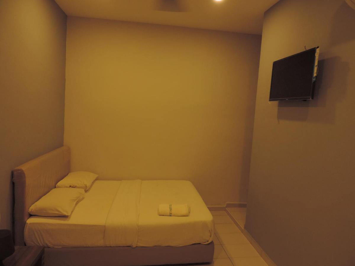 Golden Leaf Hotel Danga Bay Johor Bahru Kültér fotó