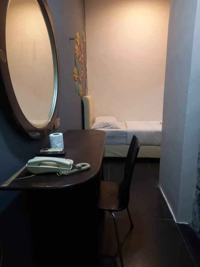 Golden Leaf Hotel Danga Bay Johor Bahru Kültér fotó
